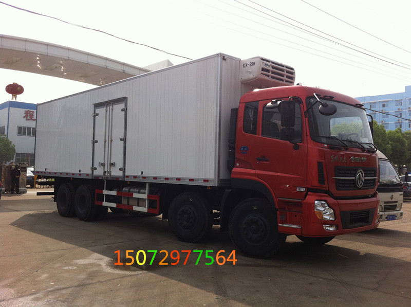 天龍前四后八冷藏車
