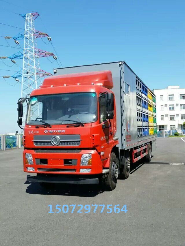 天錦小三軸養(yǎng)蜂車