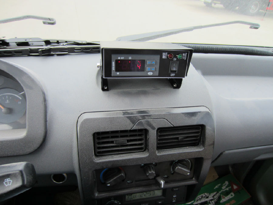 制冷機組控制面板