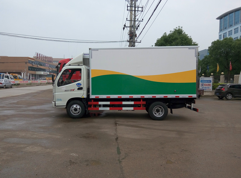 福田奧鈴國五冷藏車