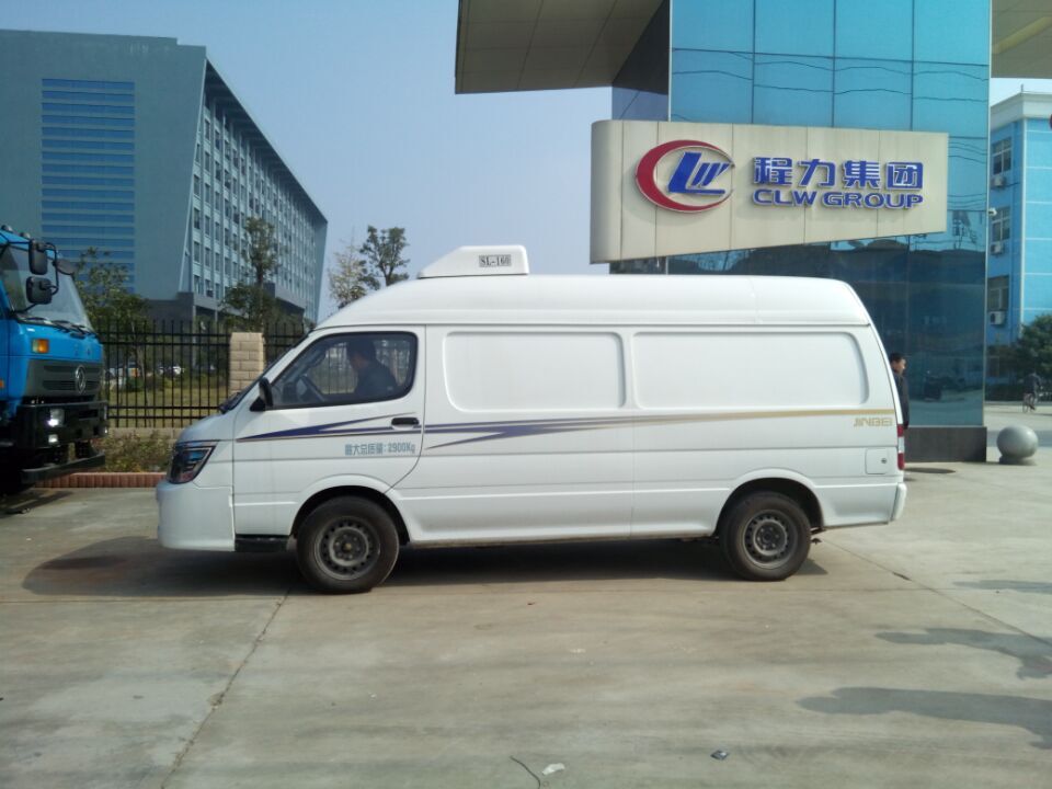 金杯面包冷藏車