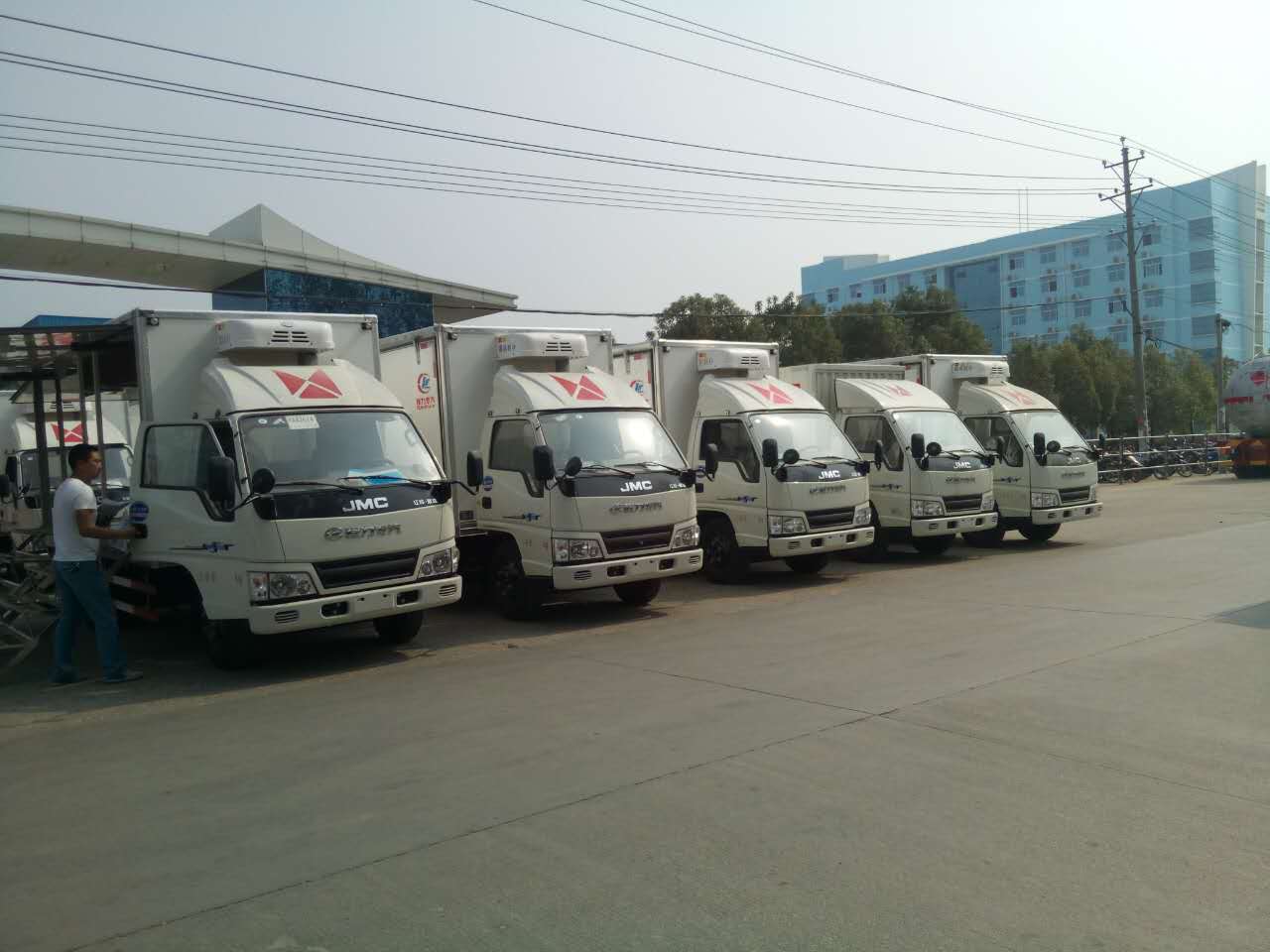 江鈴國(guó)五4米2冷藏車