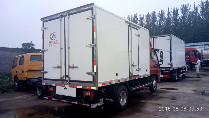 歐馬可排半冷藏車