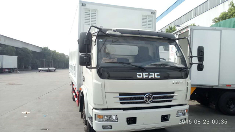 東風(fēng)5米2冷藏車