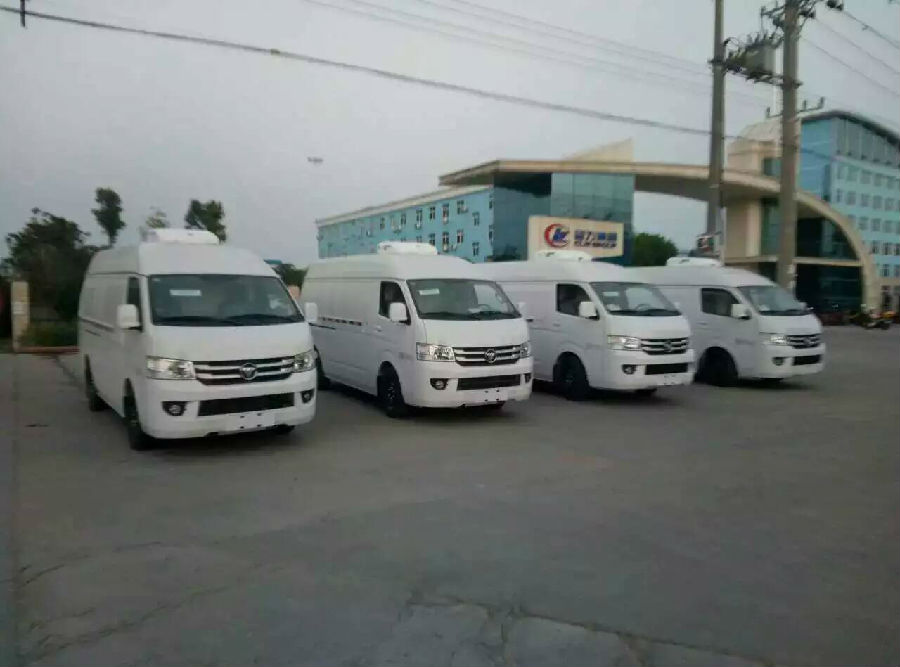 G7國(guó)五面包冷藏車(chē)