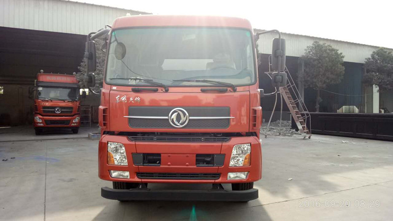 天錦30方散裝飼料車