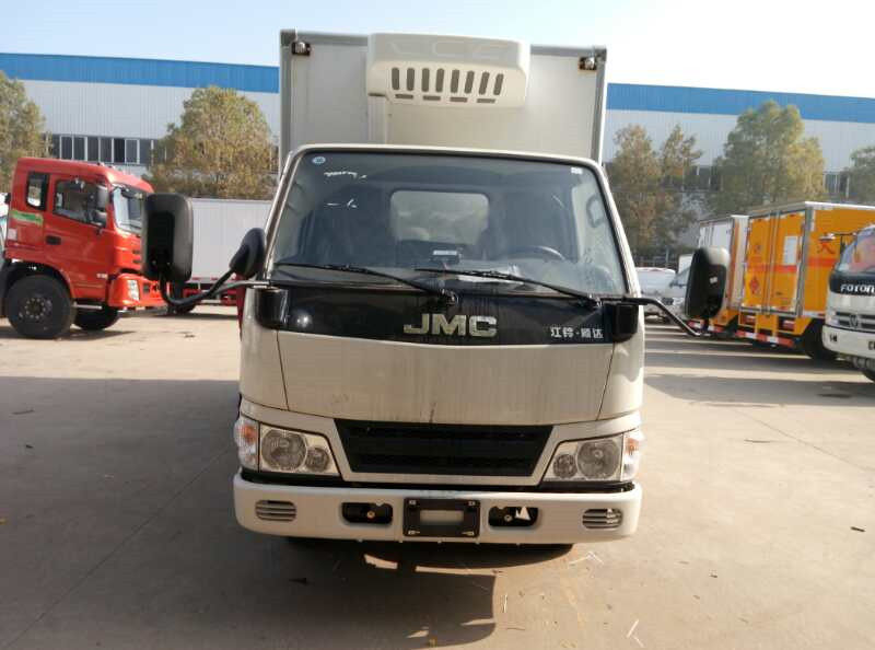 江鈴4米2冷藏車