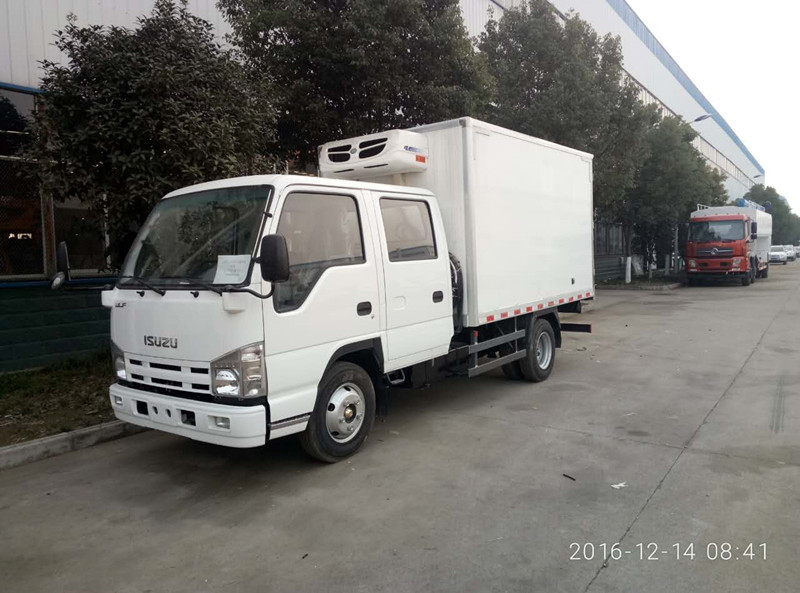 五十鈴國(guó)五雙排冷藏車 (4).jpg