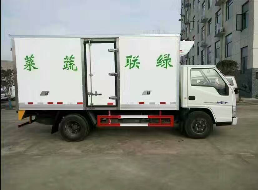 江鈴國(guó)五4米2冷藏車