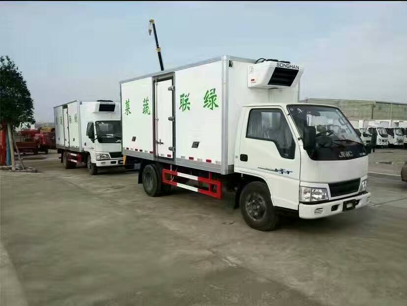江鈴國(guó)五4米2冷藏車