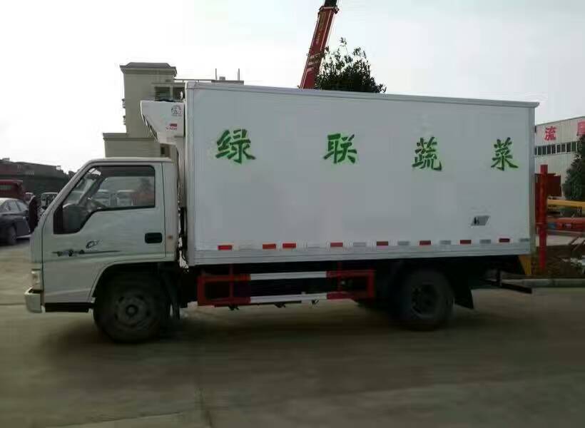 江鈴國(guó)五4米2冷藏車