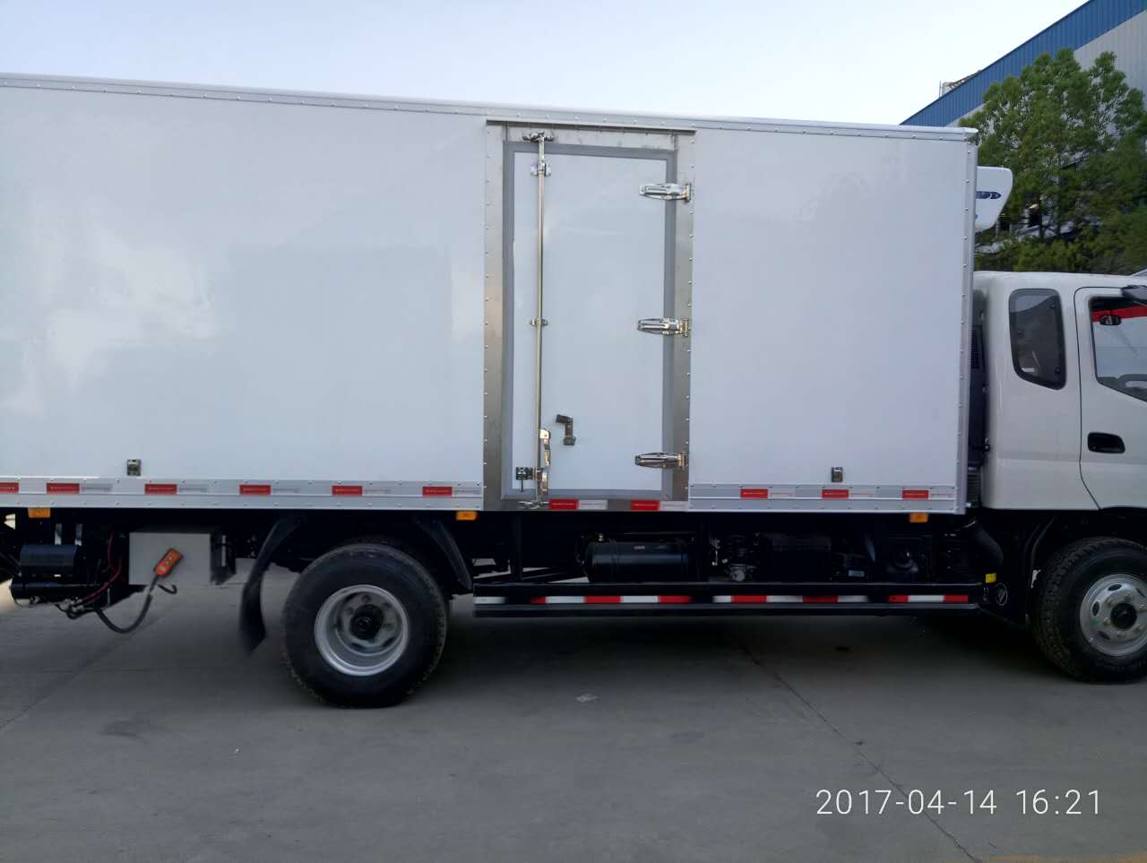 奧鈴國(guó)五5米2冷藏車(chē) (4).jpg