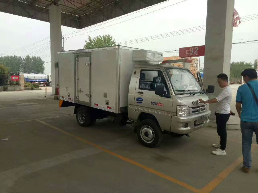 福田馭菱國(guó)五2米9冷藏車(chē) (3).jpg