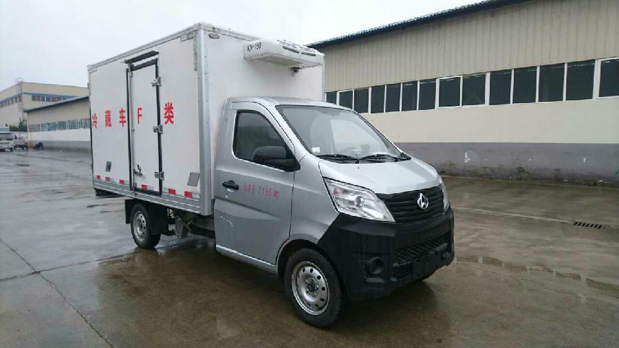 長(zhǎng)安國(guó)五3米冷藏車(chē) (2).jpg