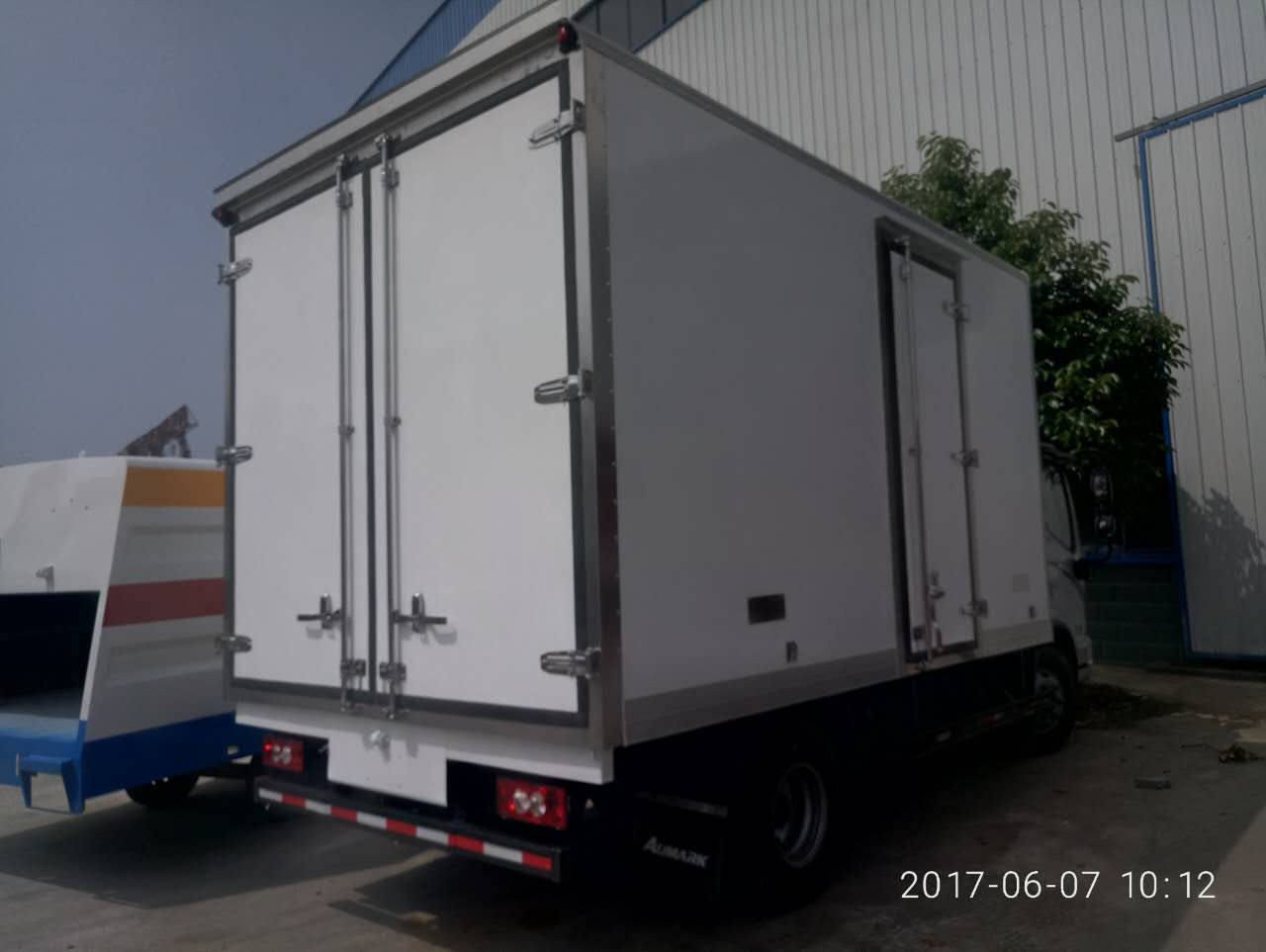 歐馬可S3國五冷藏車 (10).jpg