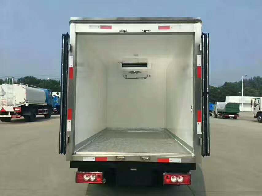 江淮小帥國五3米1冷藏車 (5).jpg