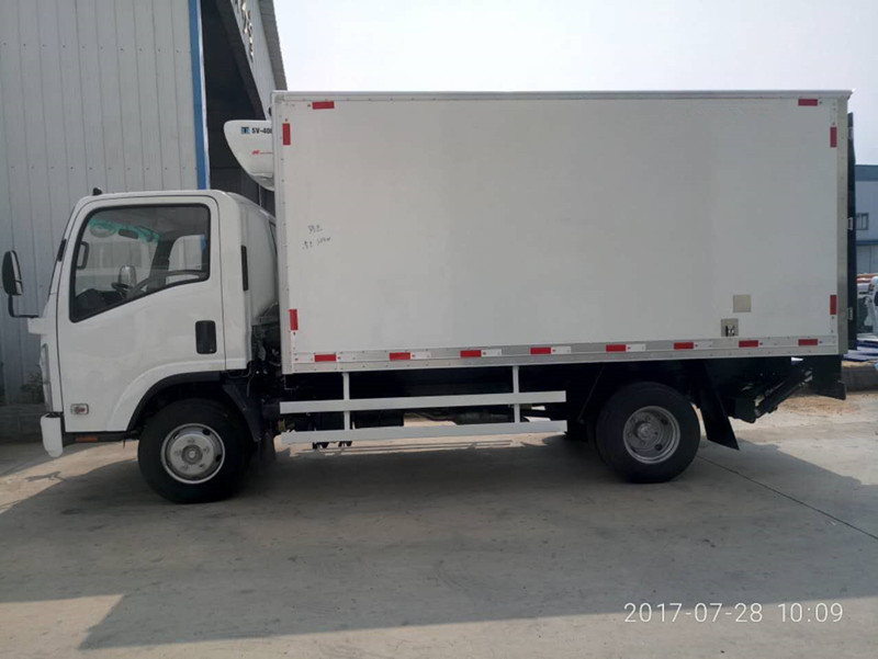 五十鈴KV600國(guó)五4米2冷藏車