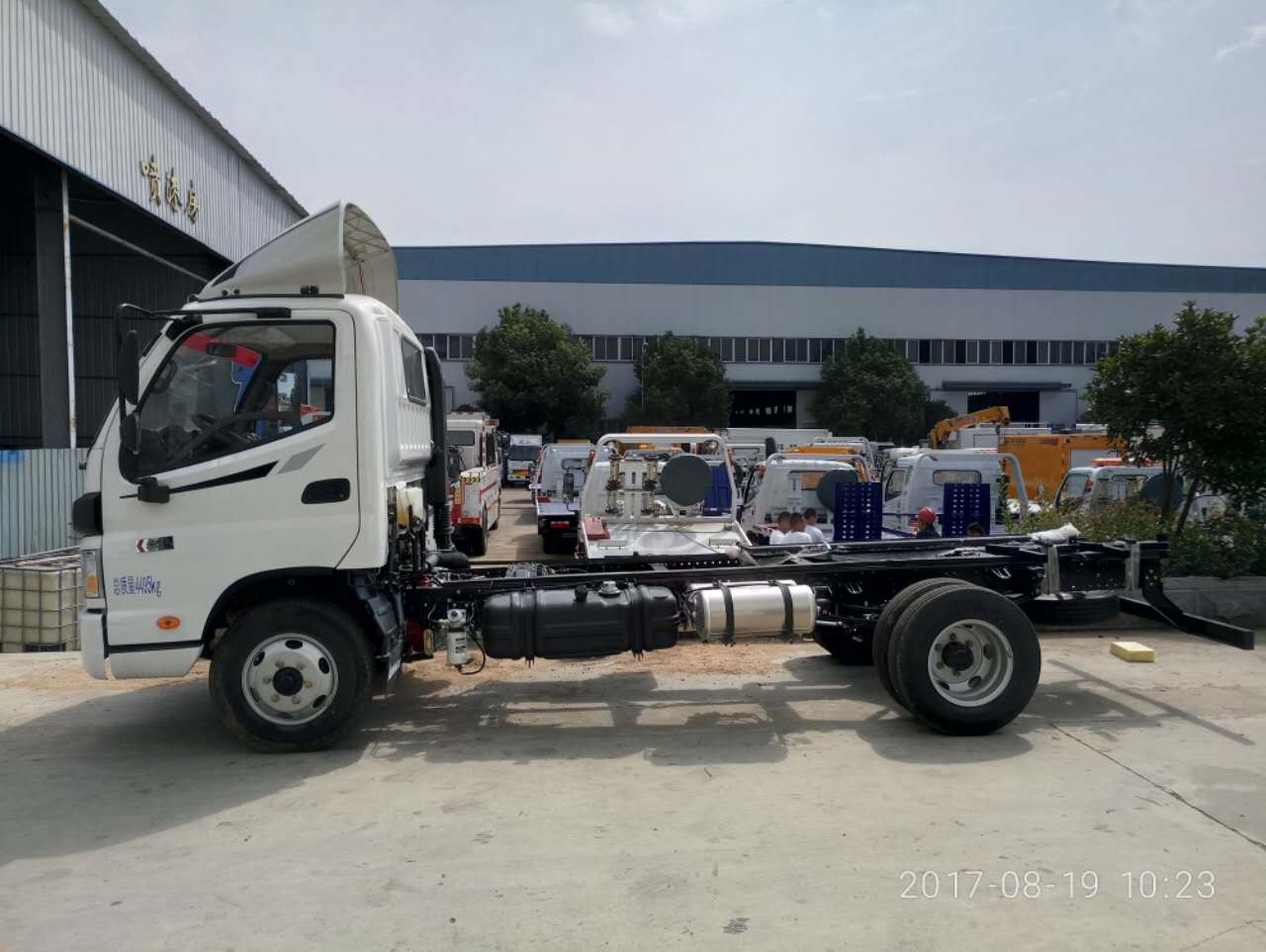 歐馬可國五4米2冷藏車 (3).jpg