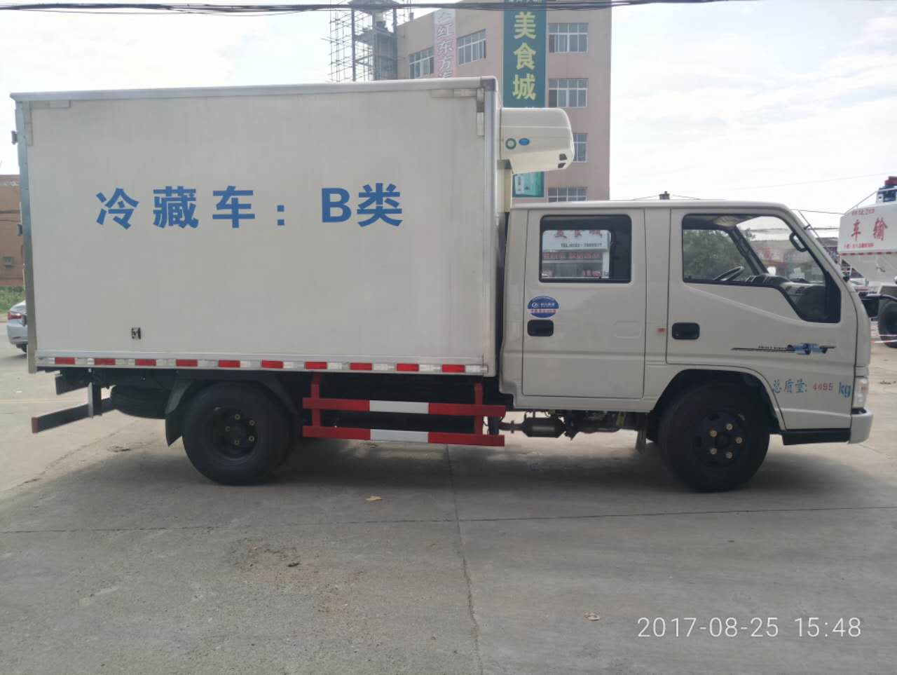 江鈴雙排冷藏車(chē) (5).jpg