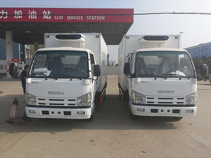 五十鈴4米2冷藏車