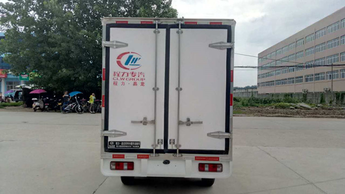 長(zhǎng)安國(guó)五2米7冷藏車(chē) (7).jpg