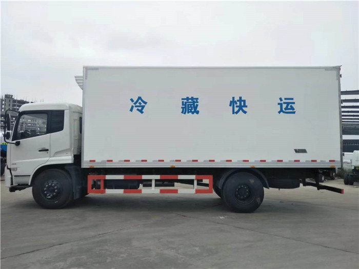 東風天錦冷藏車