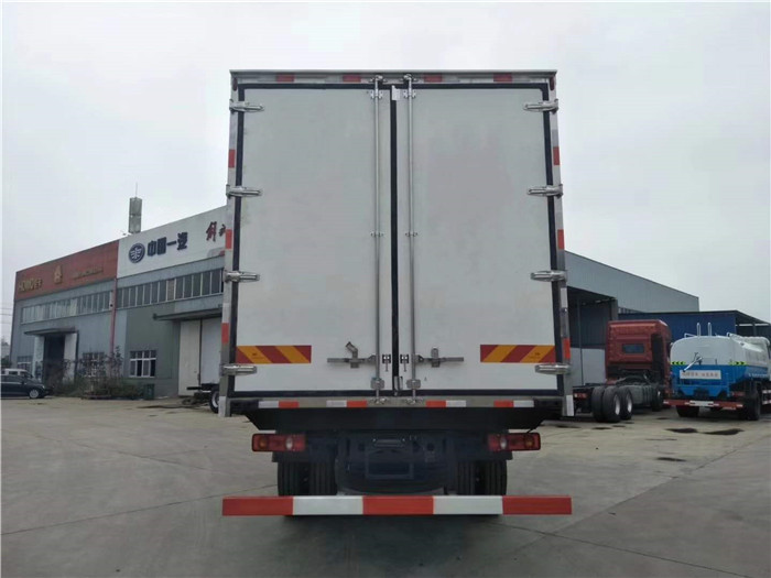 東風天錦冷藏車