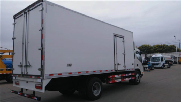 江淮帥鈴6米2冷藏車