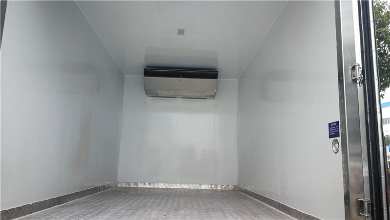 歐馬可S3排半3米7冷藏車