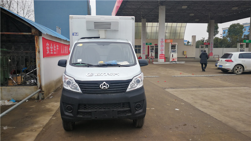 長(zhǎng)安小型冷藏車