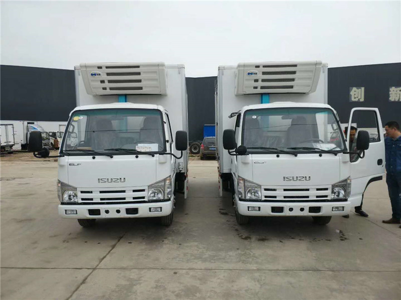 五十鈴4米2小龍蝦冷藏運輸車