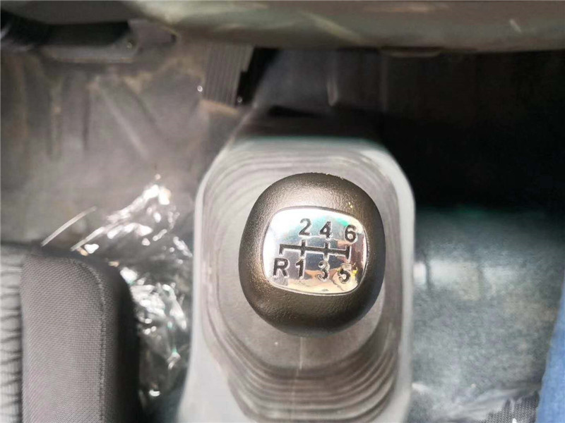 大運(yùn)5米2冷藏車(chē) (4).jpg