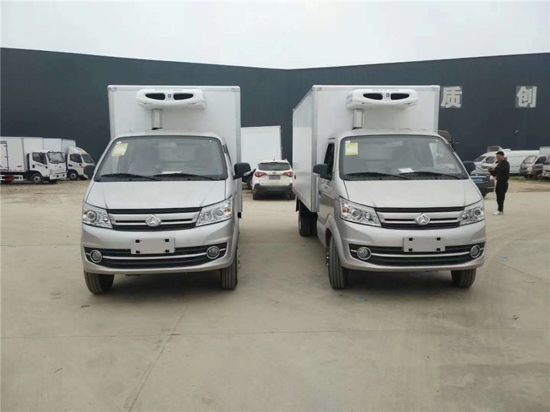 長安3米3冷藏車 (2).jpg