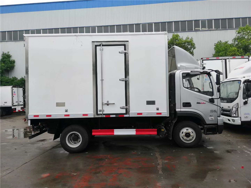 福田瑞沃4米2冷藏車 (7).jpg