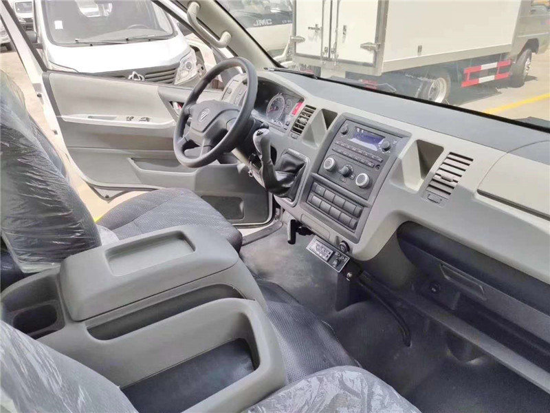 福田G9面包冷藏車 (5).jpg