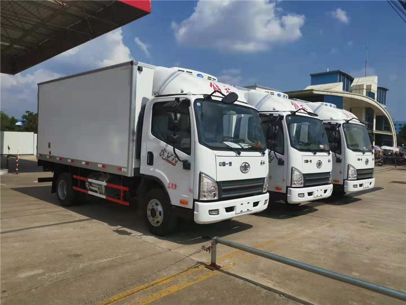 解放虎V國(guó)六4米2冷藏車