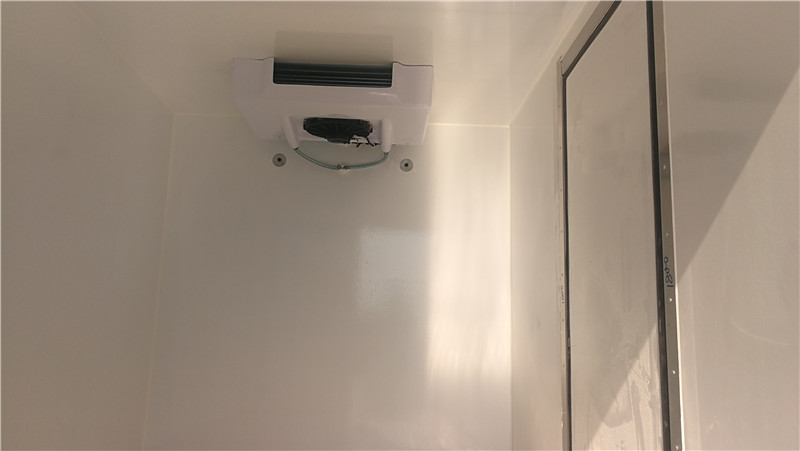 五十鈴雙排國六冷藏車 (5).jpg