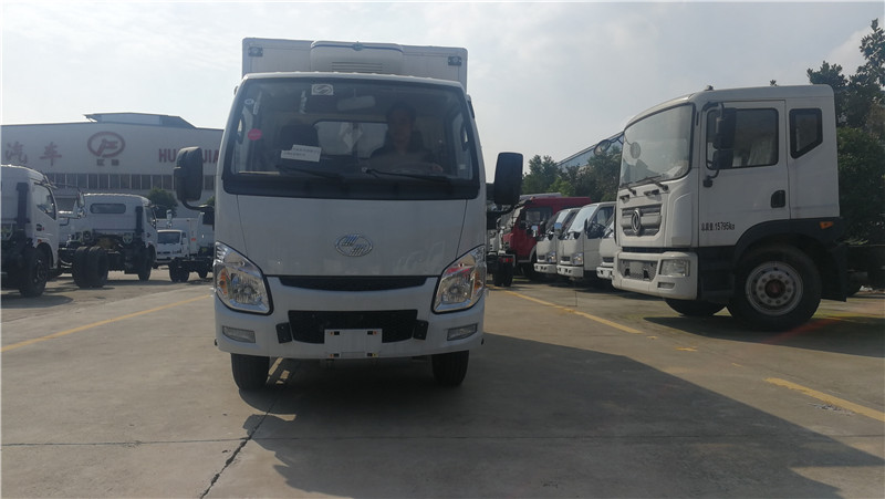 躍進(jìn)國(guó)六醫(yī)療廢物轉(zhuǎn)運(yùn)車(chē)