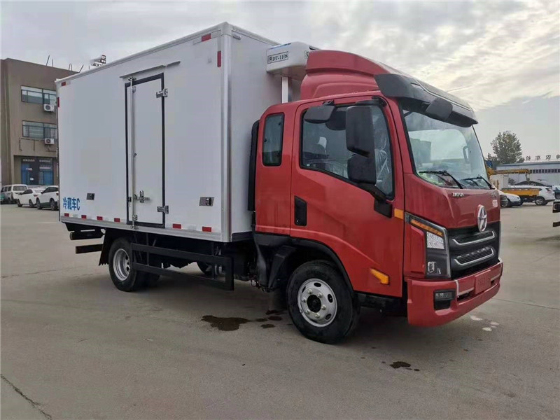 大運(yùn)祥龍排半3米7冷藏車