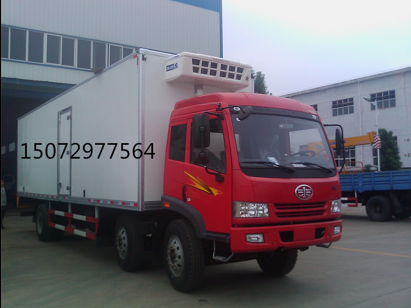 解放前四后四8米6冷藏車 解放前四后四8米6冷藏車