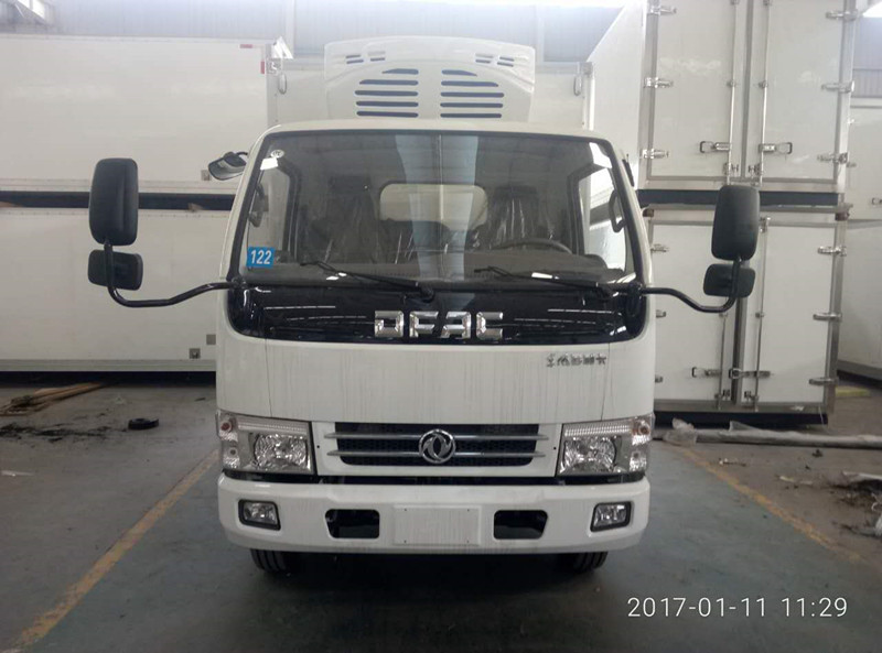 東風(fēng)國五4米2冷藏車 