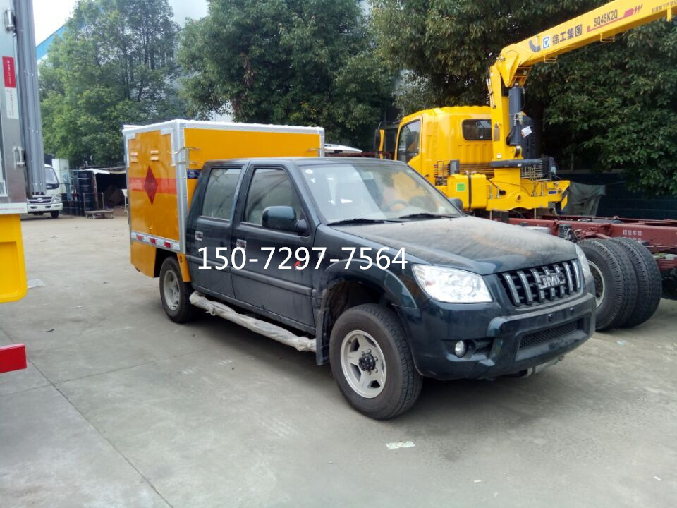 江鈴順達(dá)皮卡 (2).jpg 江鈴順達(dá)皮卡 (2).jpg